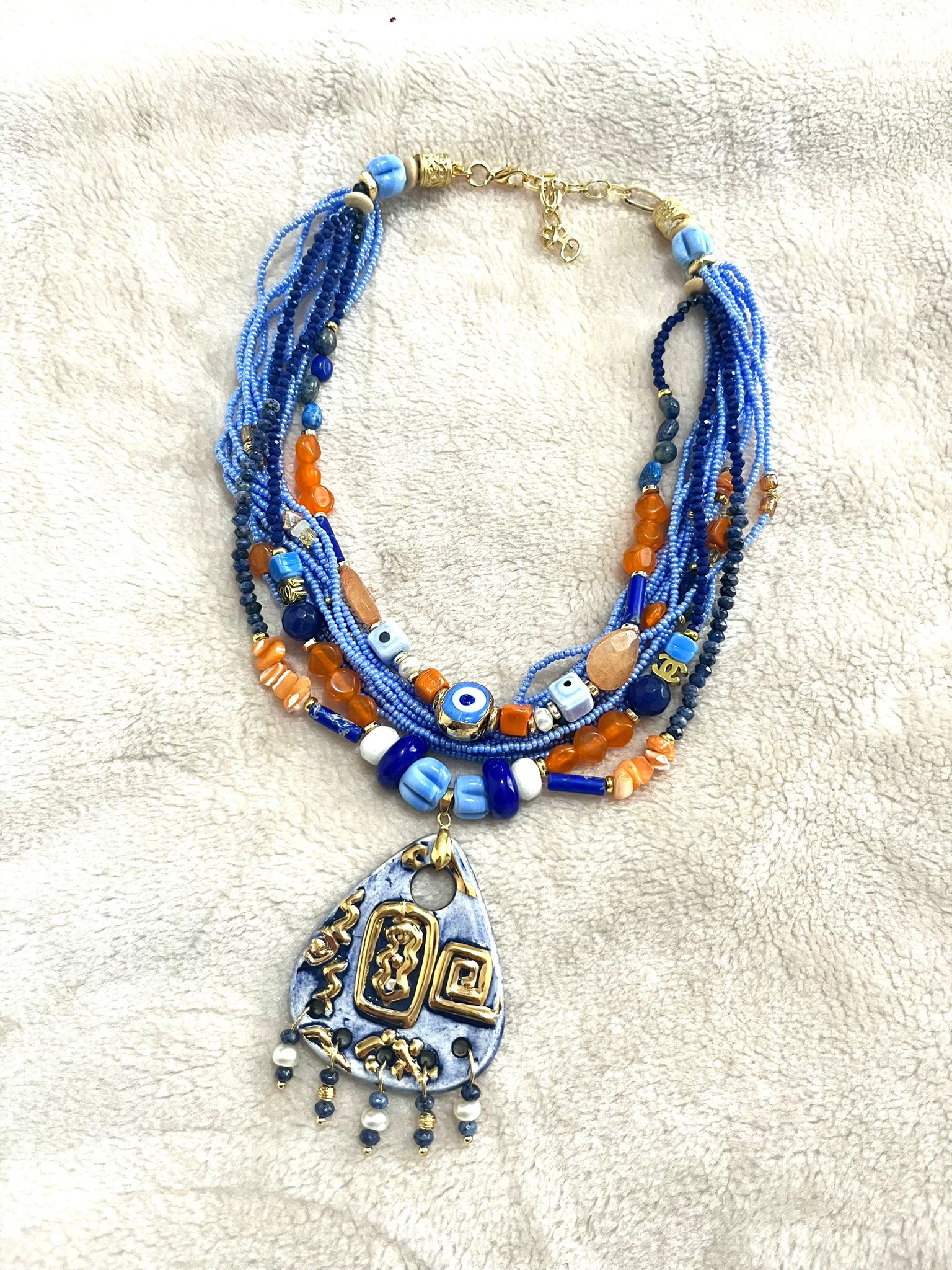 Afgan Opali, Lapis Lazuli ve Sedef